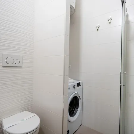 Guesthost - Nina - Your Comfort In The Heart Of Apartman *