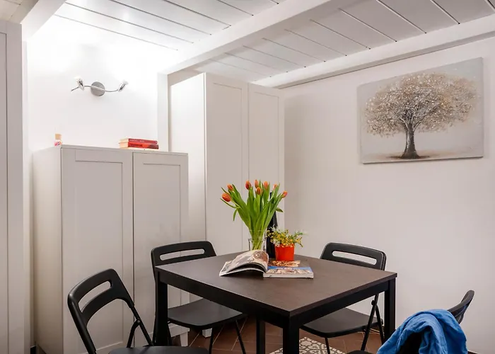 Guesthost - Nina - Your Comfort In The Heart Of Бари